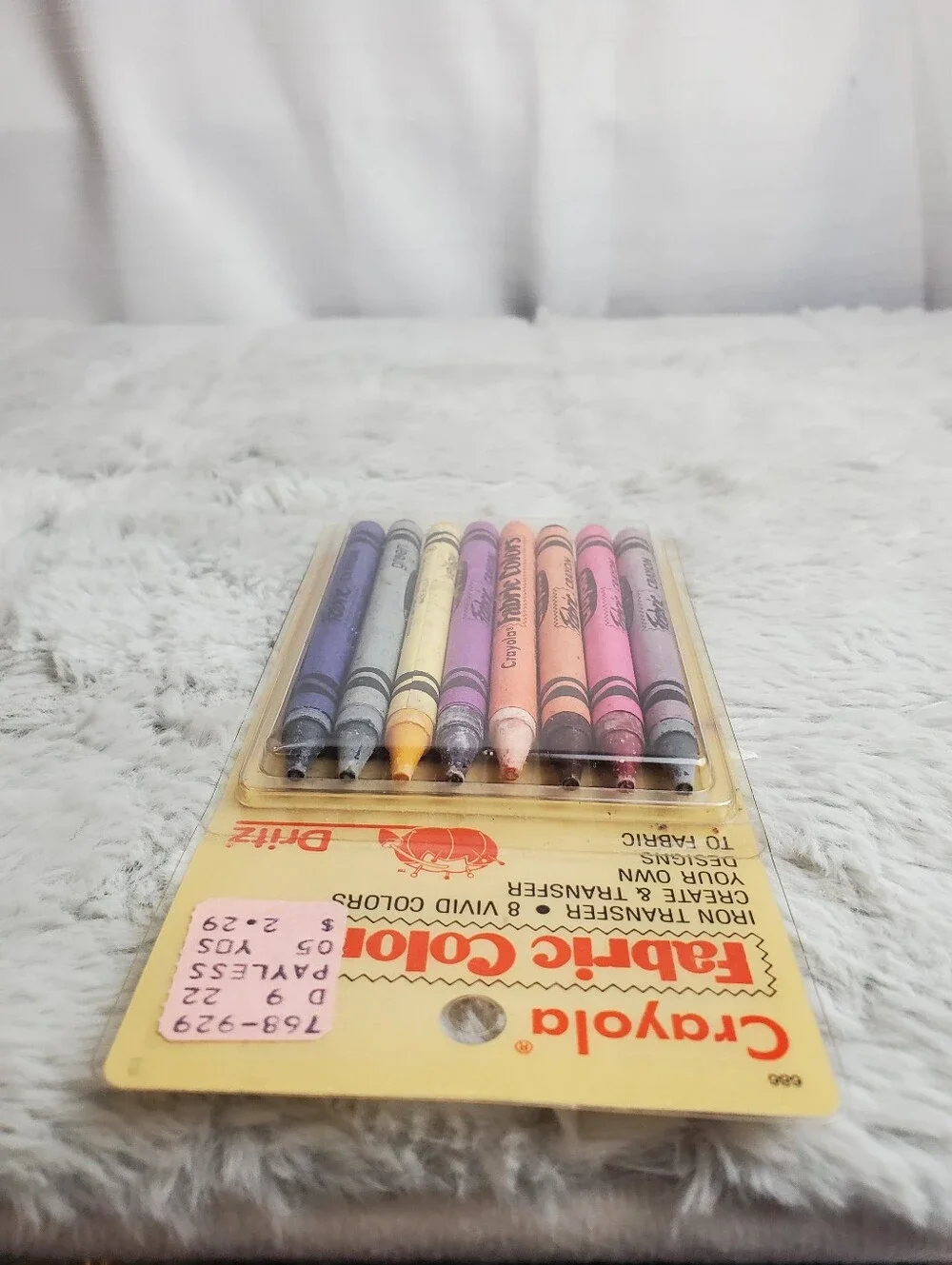 Vintage Dritz Crayola Fabric Crayons 8 Colors Iron Transfer #686 1987 NOS